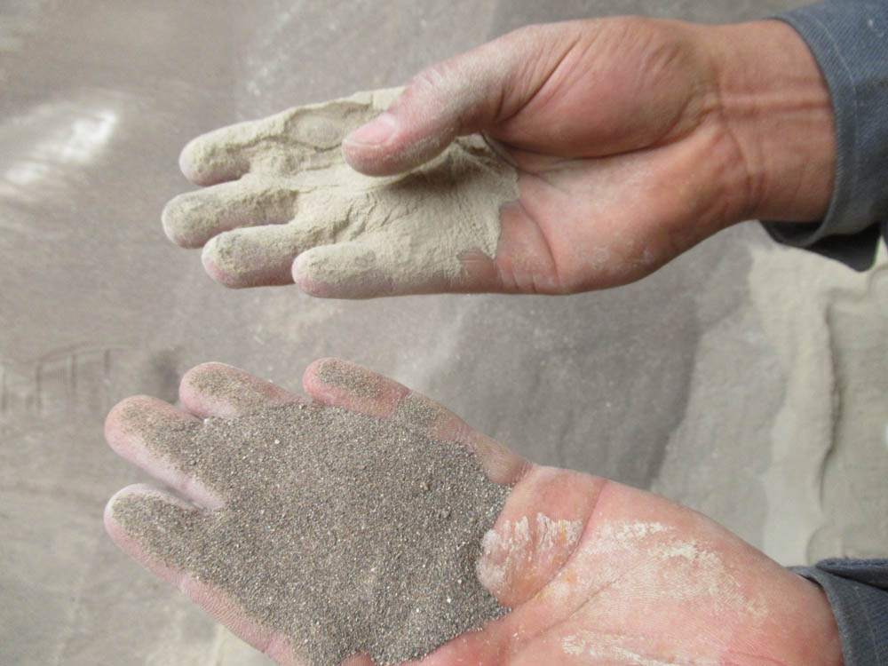 Supervision and sampling of phosphate rock